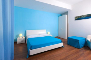 Отель Bed And Breakfast Sunflower  Вико-Экуенсе
